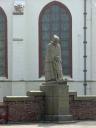 Der Kampf der Niederländer mit der Nordsee - Statue der trauernden Ehefrau in Kattwijk